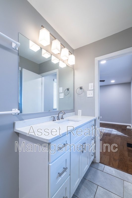 2601 Shropshire Boulevard property image