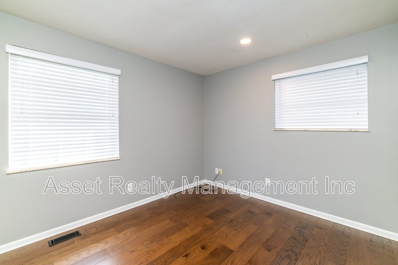 2601 Shropshire Boulevard property image