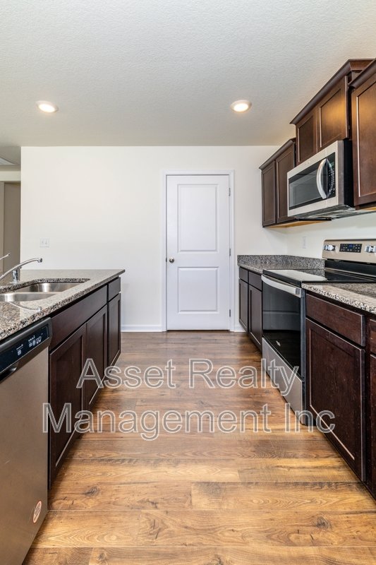 305 Aspen Dr property image