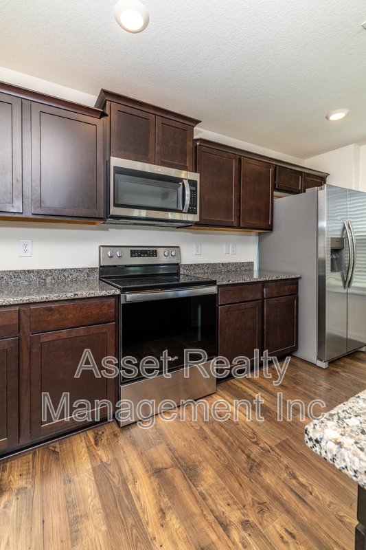 305 Aspen Dr property image