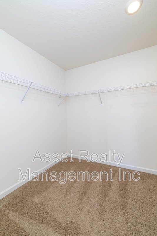 305 Aspen Dr property image