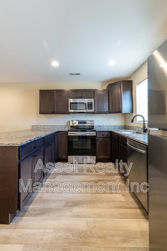 932 Warrior Hill Drive - 1 property image