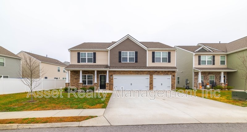 4714 Willow Bluff Circle property image