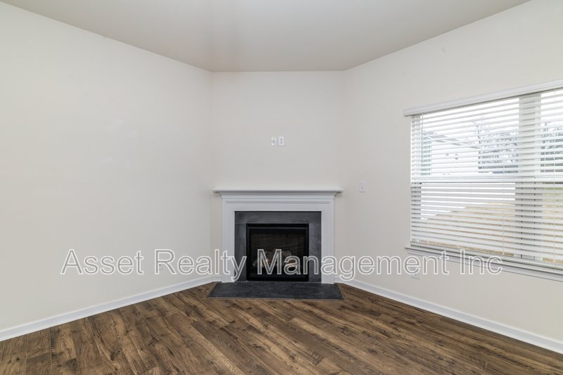 4714 Willow Bluff Circle property image