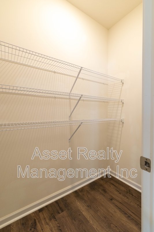 4714 Willow Bluff Circle property image