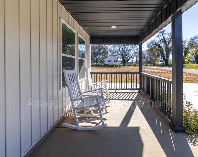 205 Kingwood Road property image