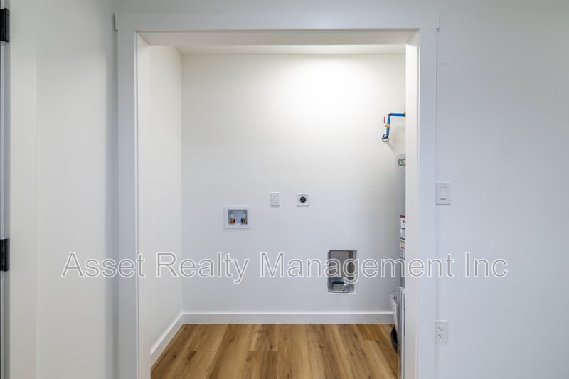 3412 Ashland Ave SE property image