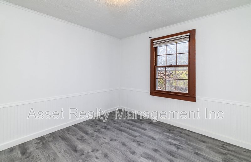 5501 Lake Shore Drive - 2 property image