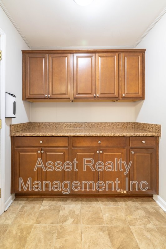 11719 S Williamsburg Drive property image