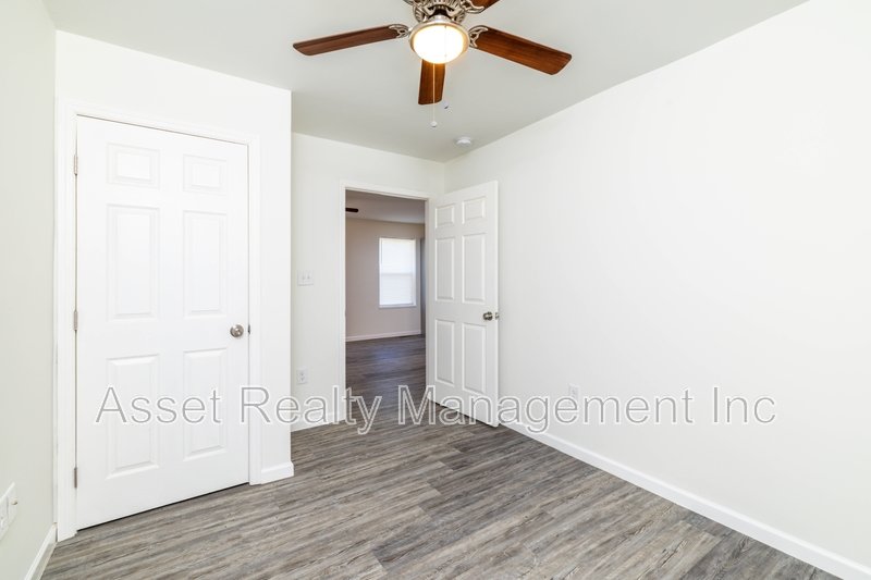 1732 Jourolman Ave property image