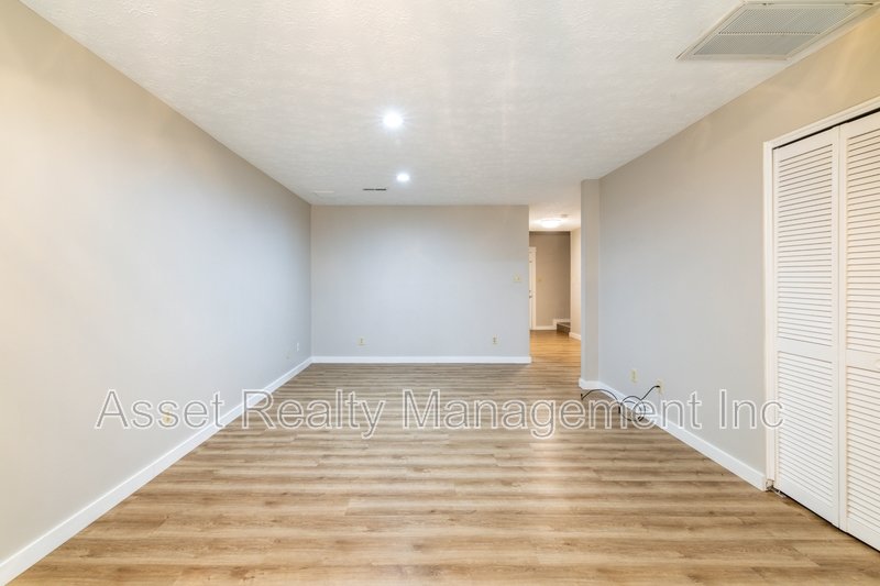 2705 Sood Rd G property image