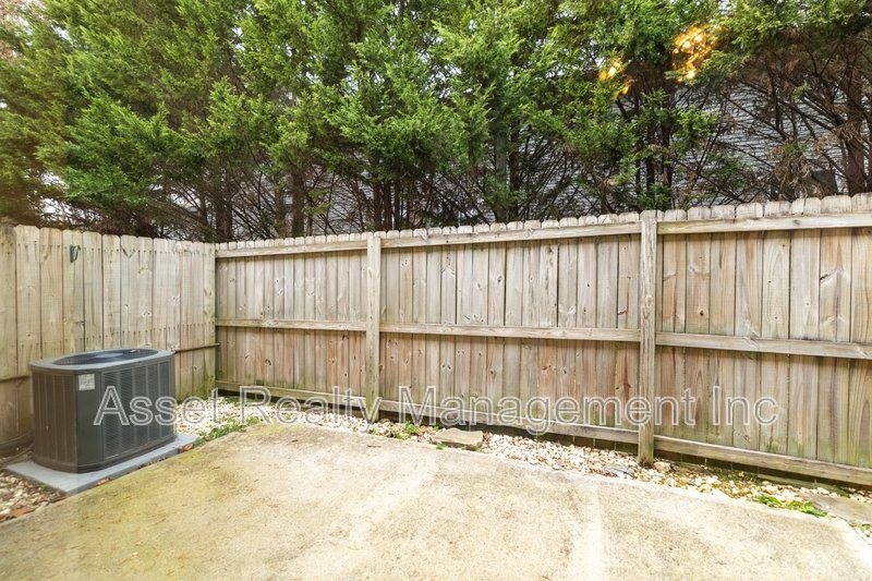 2705 Sood Rd G property image