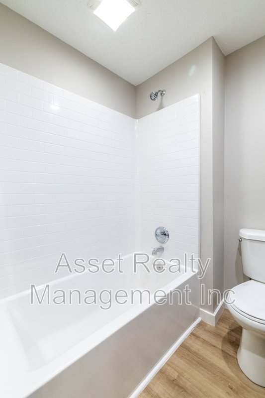 2705 Sood Rd G property image