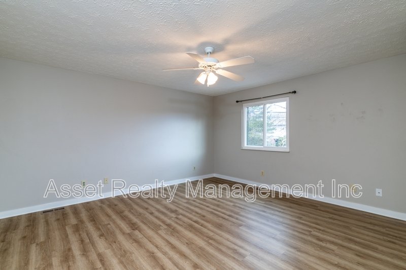 2705 Sood Rd G property image