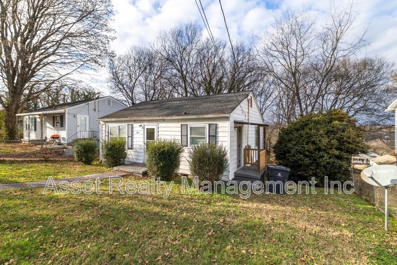 3821 Selma Ave property image