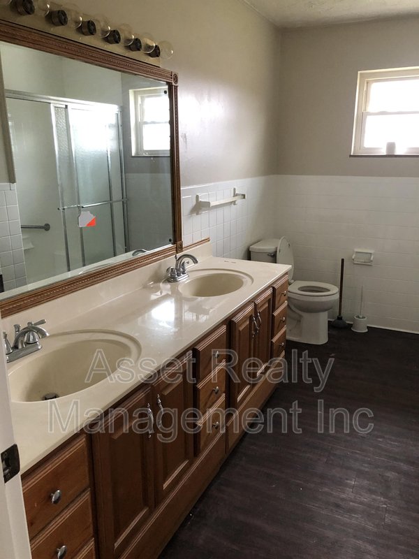 218 Britton Drive property image