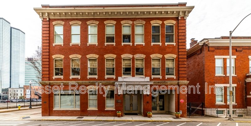 400 West Church Avenue - 1 property image