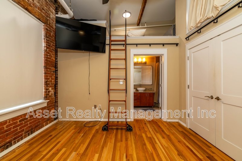 400 West Church Avenue - 1 property image