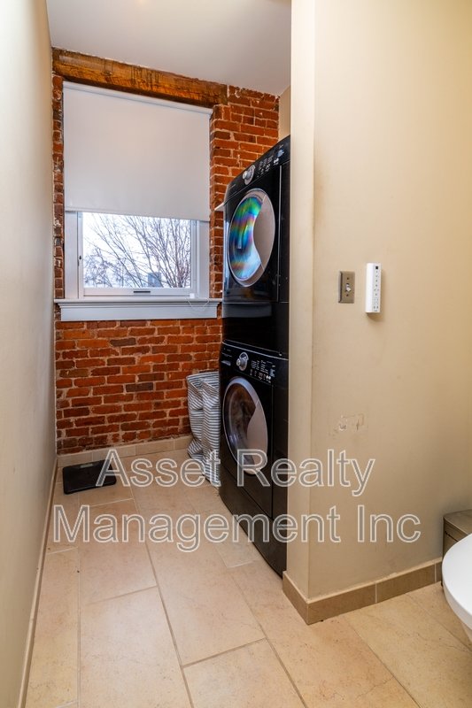 400 West Church Avenue - 1 property image