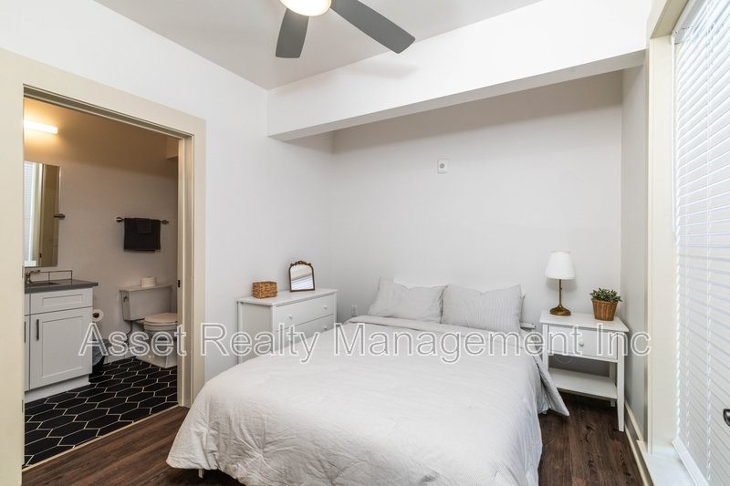 1110 Franck Street - 203 property image