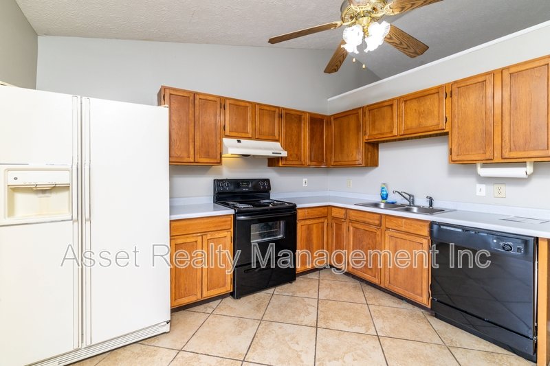 4756 Brierley Dr property image