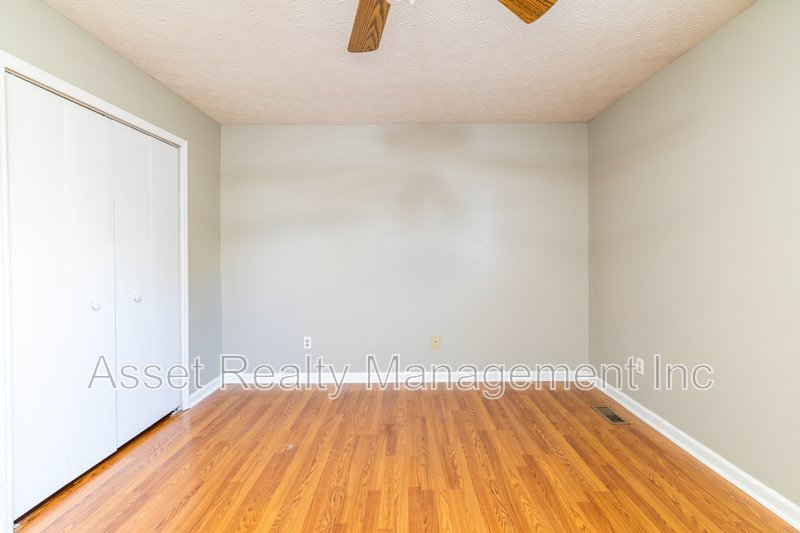 4756 Brierley Dr property image