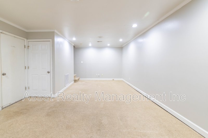 4756 Brierley Dr property image