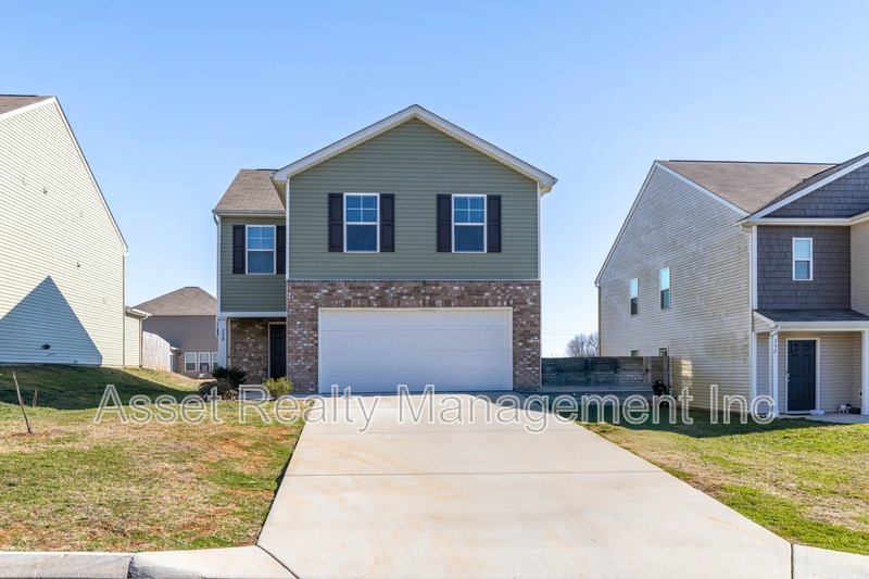 228 Belle Court property image