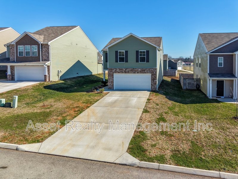 228 Belle Court property image