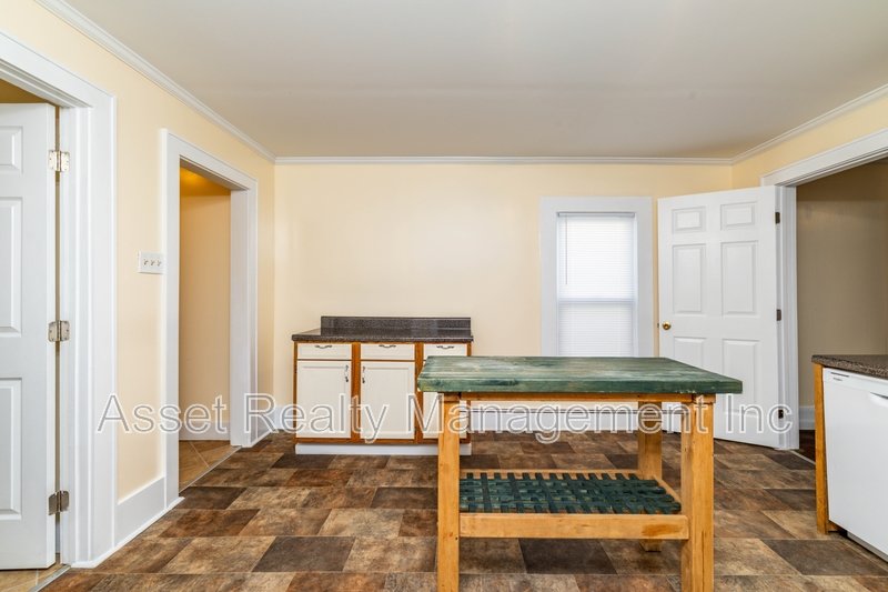 1443 North 4th Avenue property image