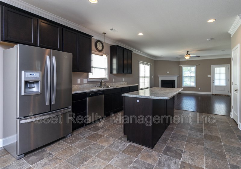 509 Broadberry Avenue property image