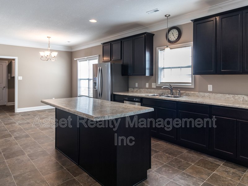 509 Broadberry Avenue property image