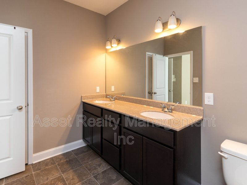 509 Broadberry Avenue property image