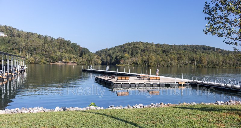 509 Broadberry Avenue property image