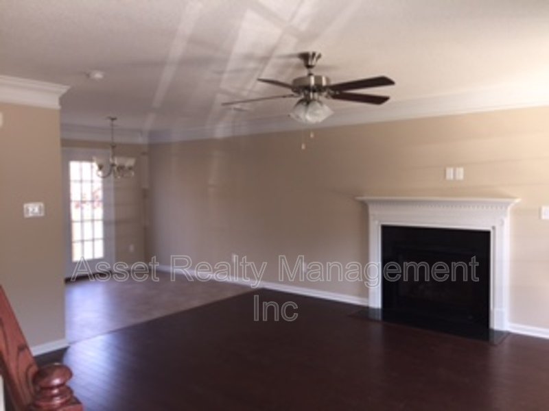 5909 Apple Valley Drive property image