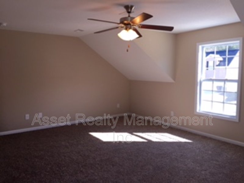 5909 Apple Valley Drive property image