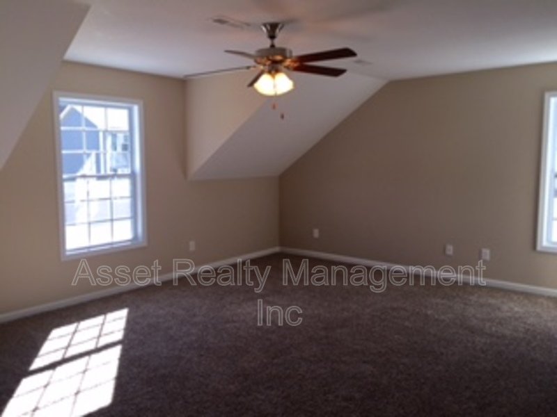 5909 Apple Valley Drive property image