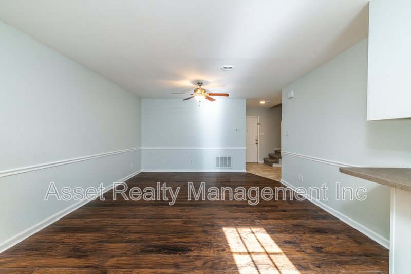 928 Chip Cove Lane - 1 property image