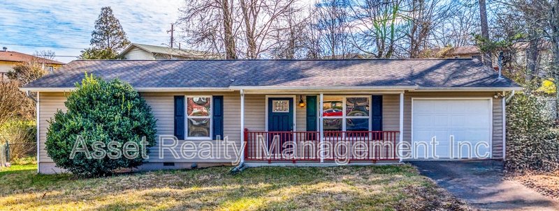 5601 Ludbury Lane property image