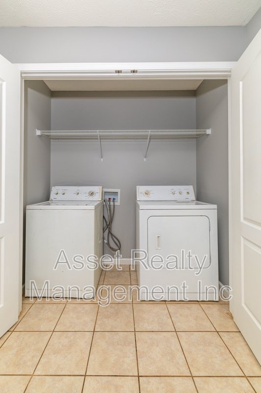 2013 Paris Road property image