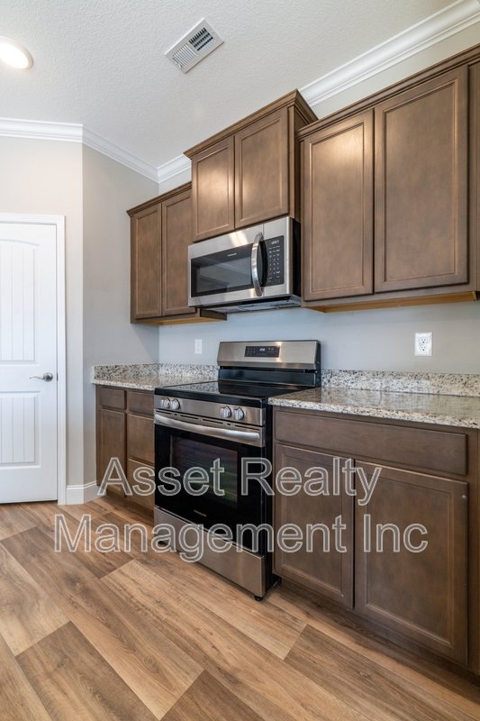 7703 Honey Oaks Road - 1 property image