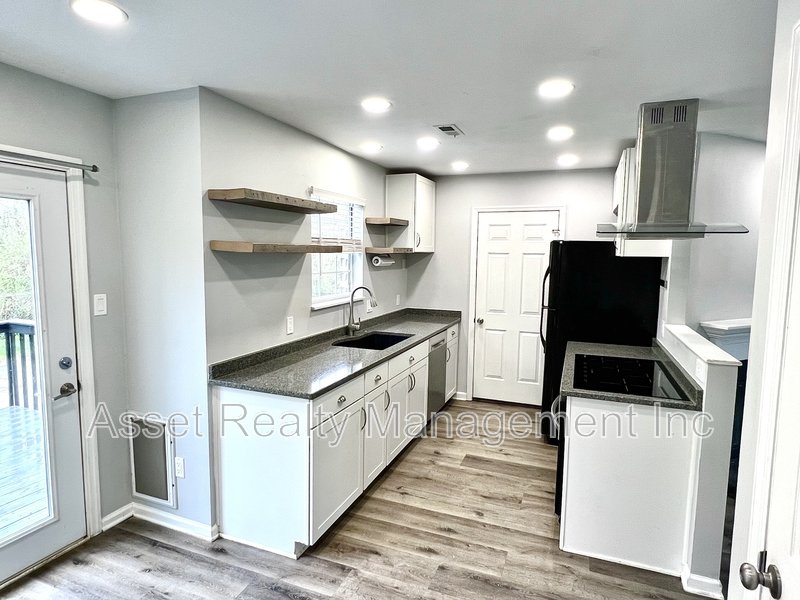 5900 Wichita Drive property image