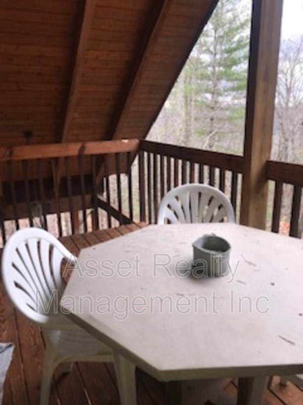 1003 Old Cades Cove Road property image