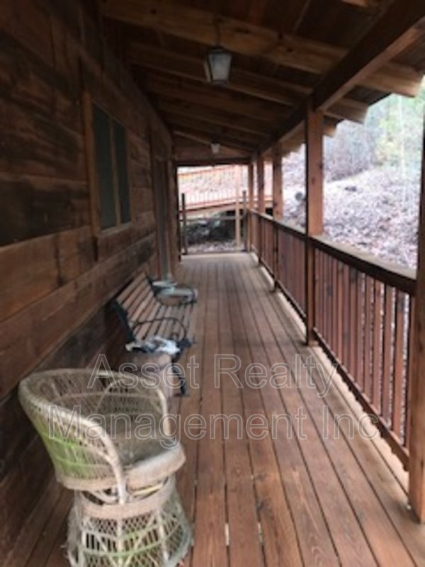 1003 Old Cades Cove Road property image