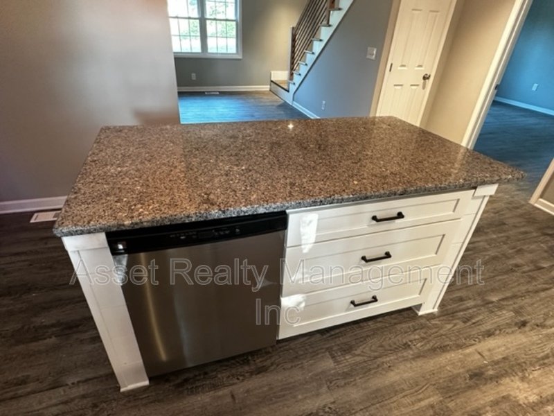 2208 Sanderson Road property image