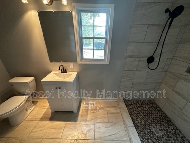 2208 Sanderson Road property image