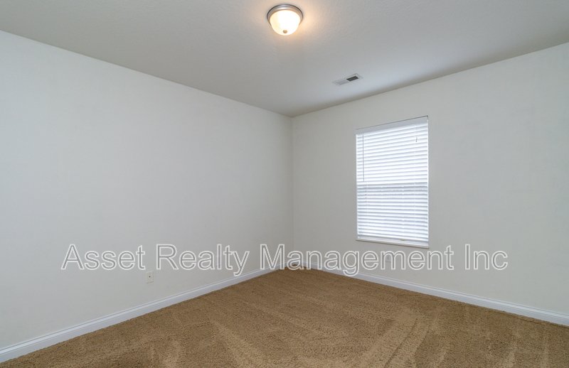 624 Drakewood Road property image