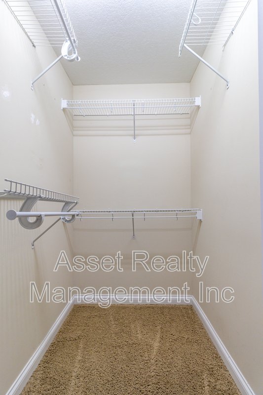 624 Drakewood Road property image