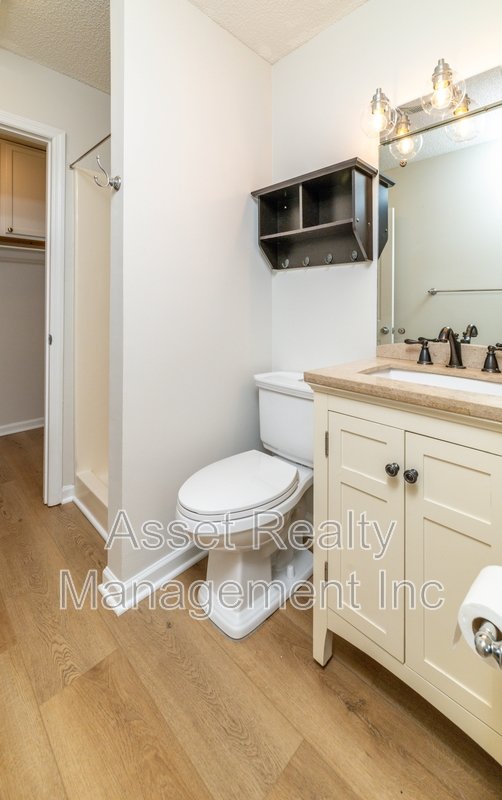 1035 Nod St property image