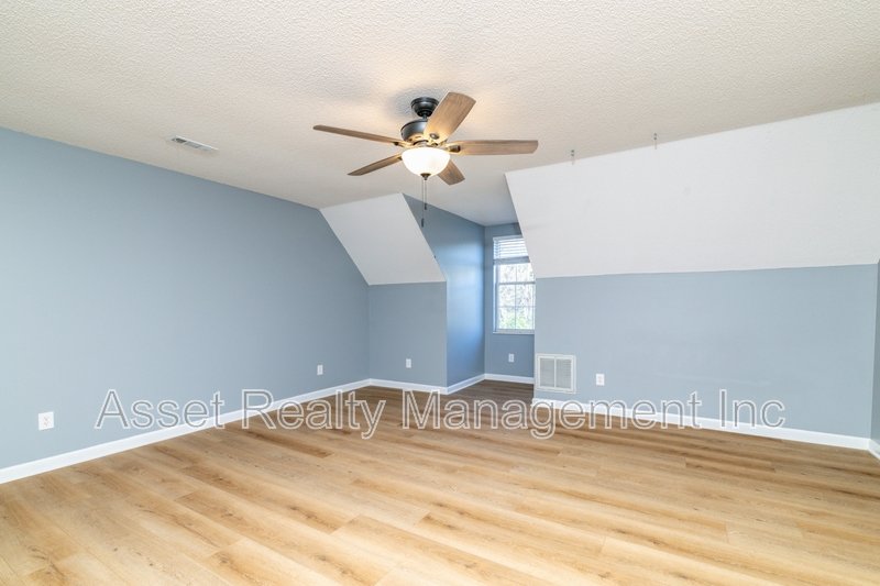 1035 Nod St property image